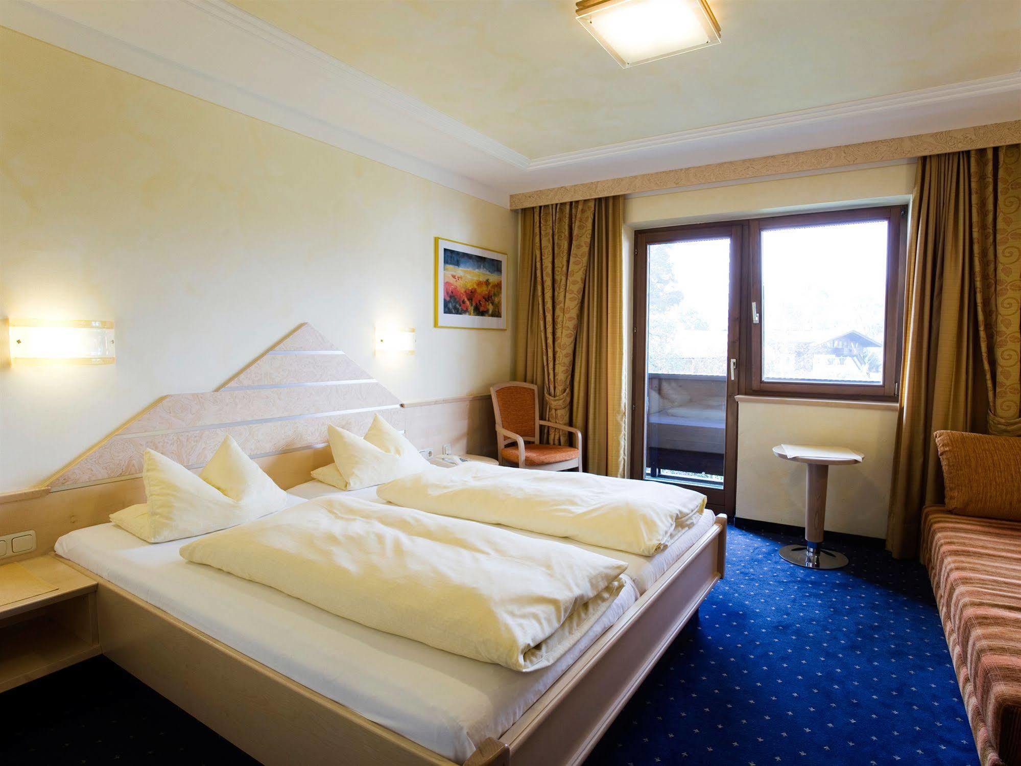 Erlebnishotel Kitzbuehler Horn Oberndorf in Tirol Dış mekan fotoğraf